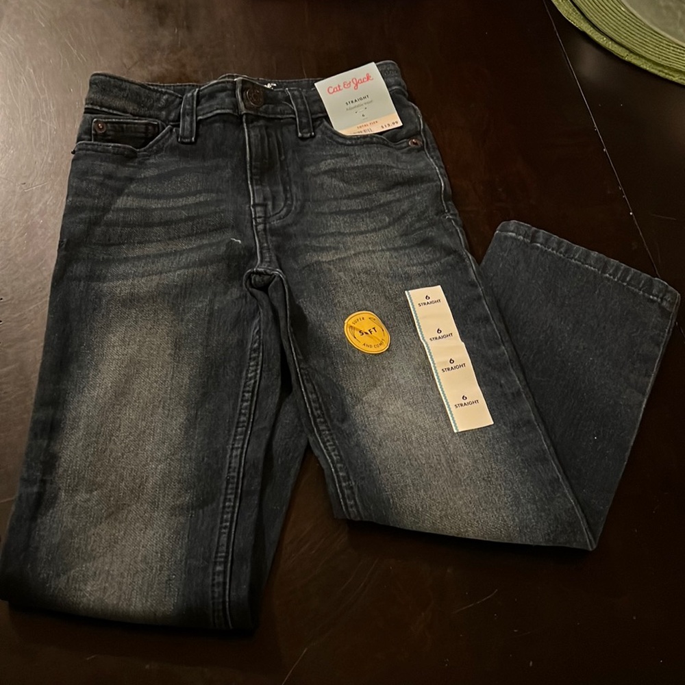 Boys size 6 jeans nwt